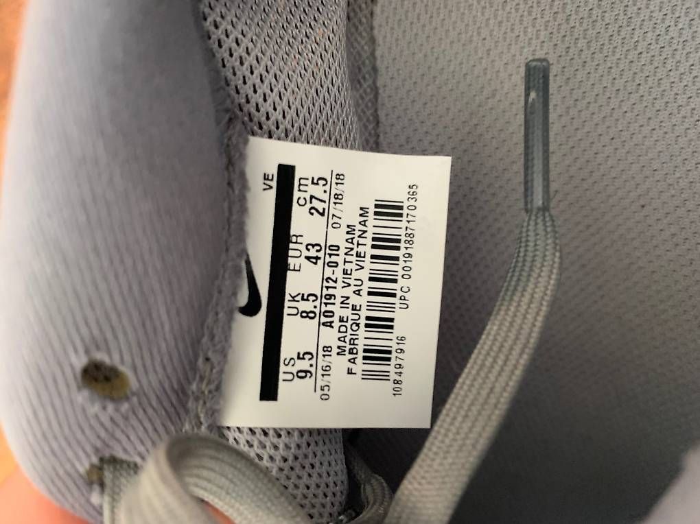 Scarpe da uomo: Nike Zoom Sneaker (43) – Usato da Wädenswil venduto da Volvic13 3