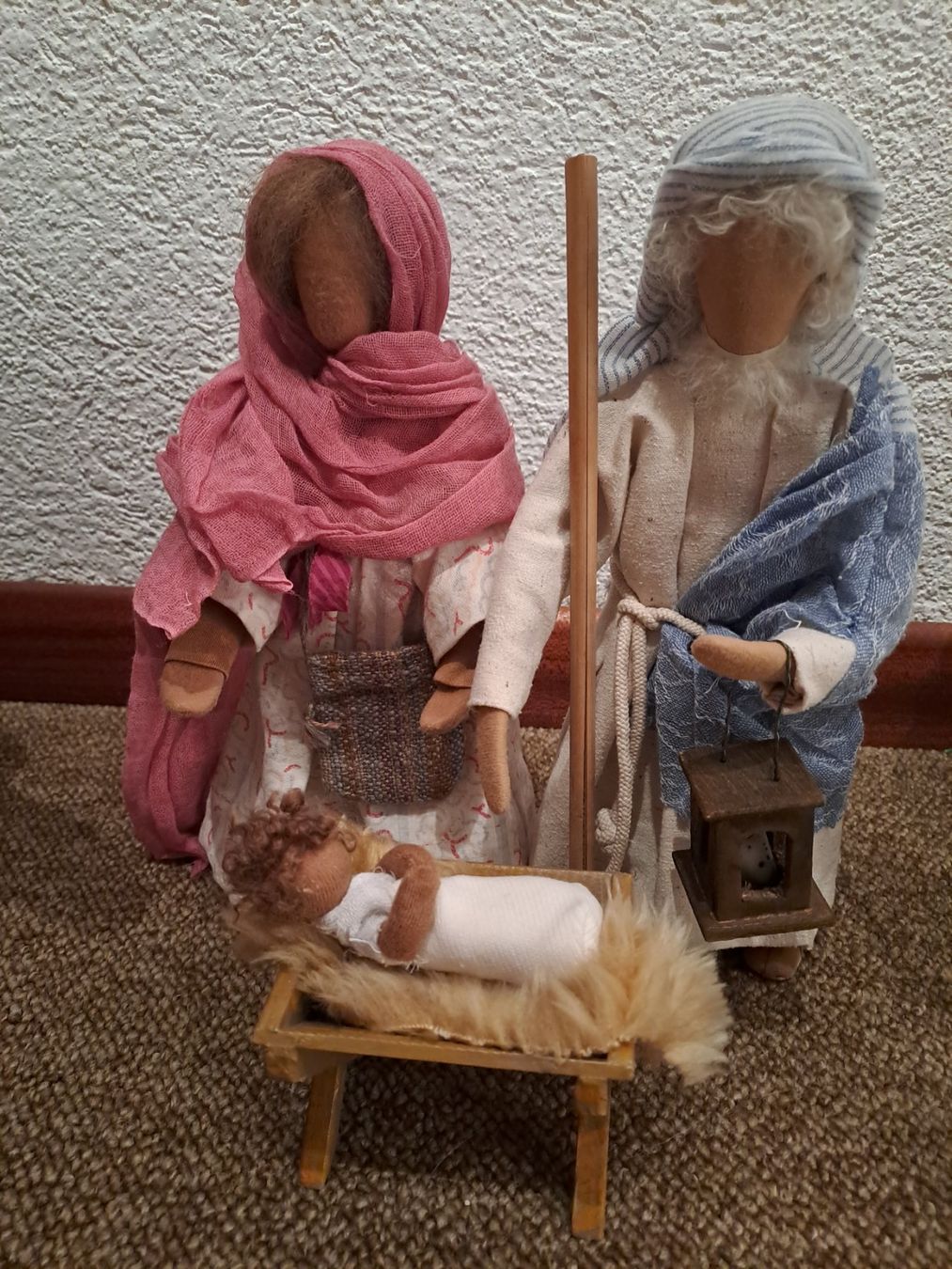 Tutte le decorazioni: Wunderschöne Schwarzenberger Krippenfiguren, 13-tlg. – Usato da Wängi venduto da Raettli10 1