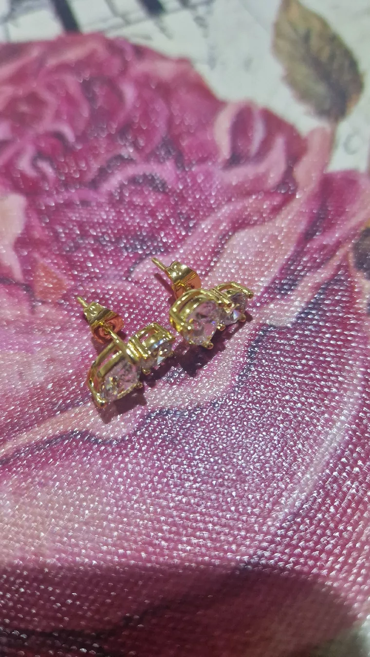 Orecchini pendenti & Orecchini a lobo: Earring  – Nuovo e nell'imballaggio originale da Château-d'Oex venduto da mgj_9559 2