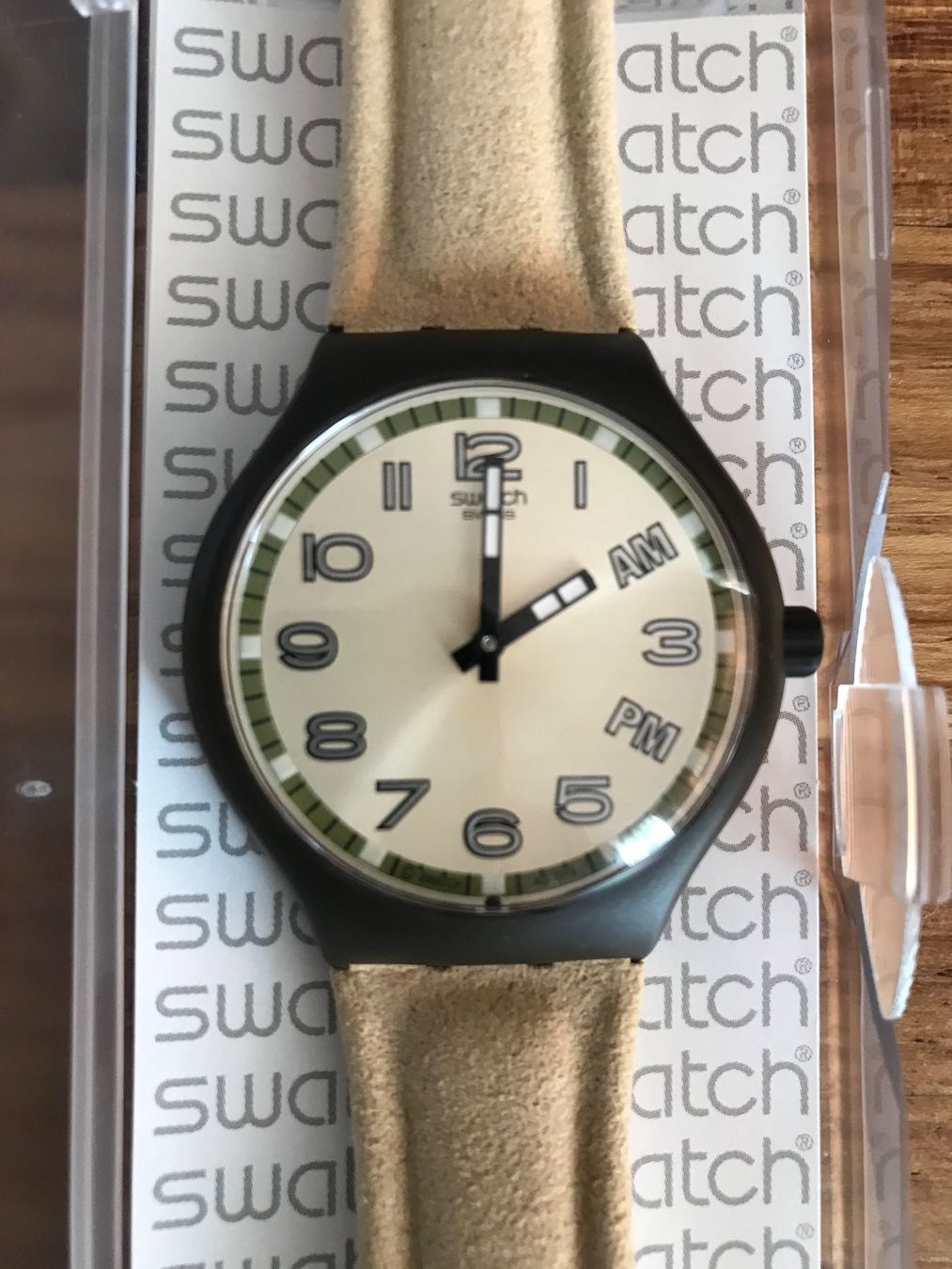 Swatch Orologi: Swatch Uhr Casual Beige Touch Bi-Timer – Nuovo (secondo la descrizione) da Ossingen venduto da Orelius
