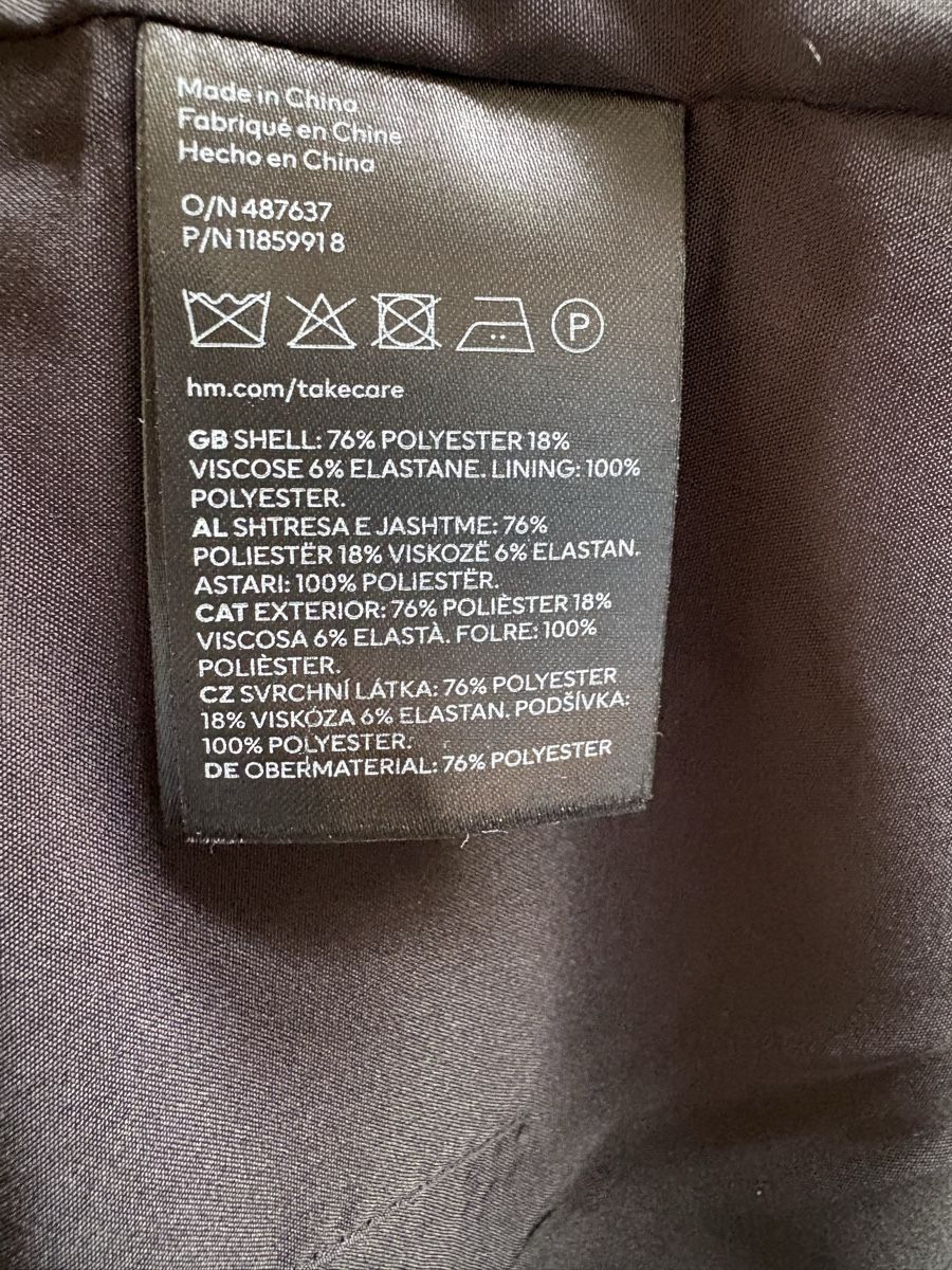 H&M Giacche: Damen Blazer schwarz H&M 38 – Nuovo (secondo la descrizione) da Oensingen venduto da Chicotus 4