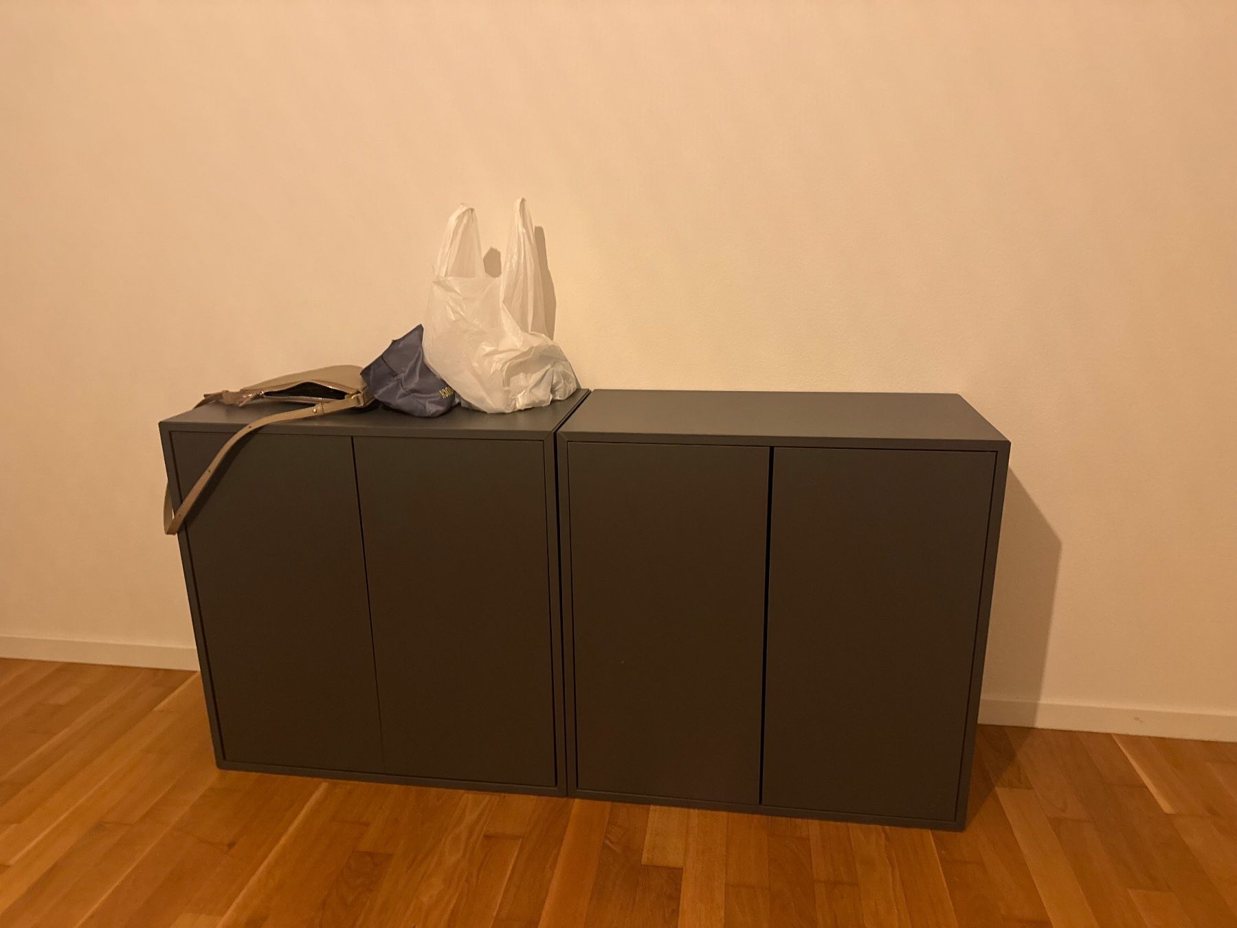Commodes: 2-teilige Kommode – D'occasion à Zürich par mar_pfc7 3