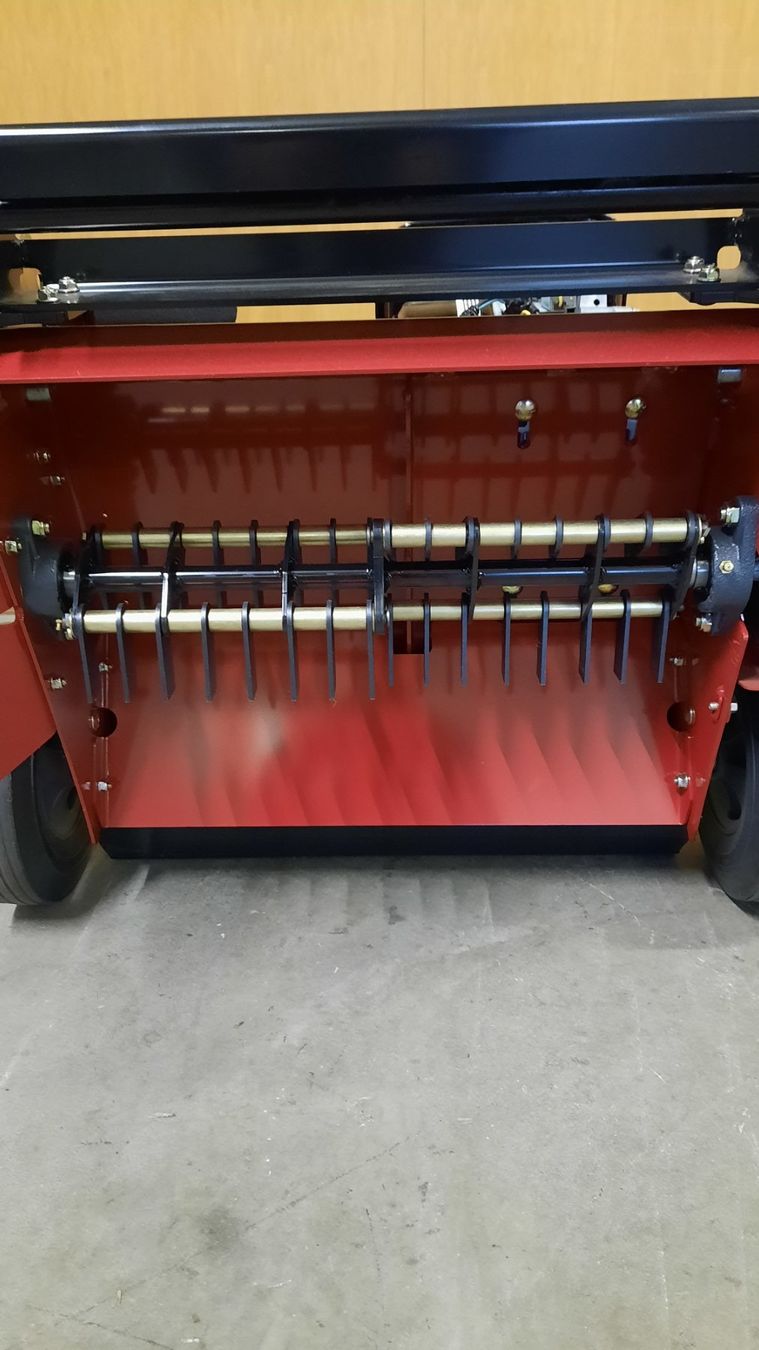 Attrezzi per la lavorazione del suolo: Vertikutiergerät TORO Modell 23513 – Nuovo e nell'imballaggio originale da Luzern venduto da F.BuchserAG 1