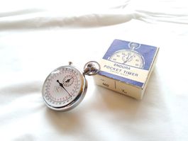 Chrono vintage avec sa boite d'origine 