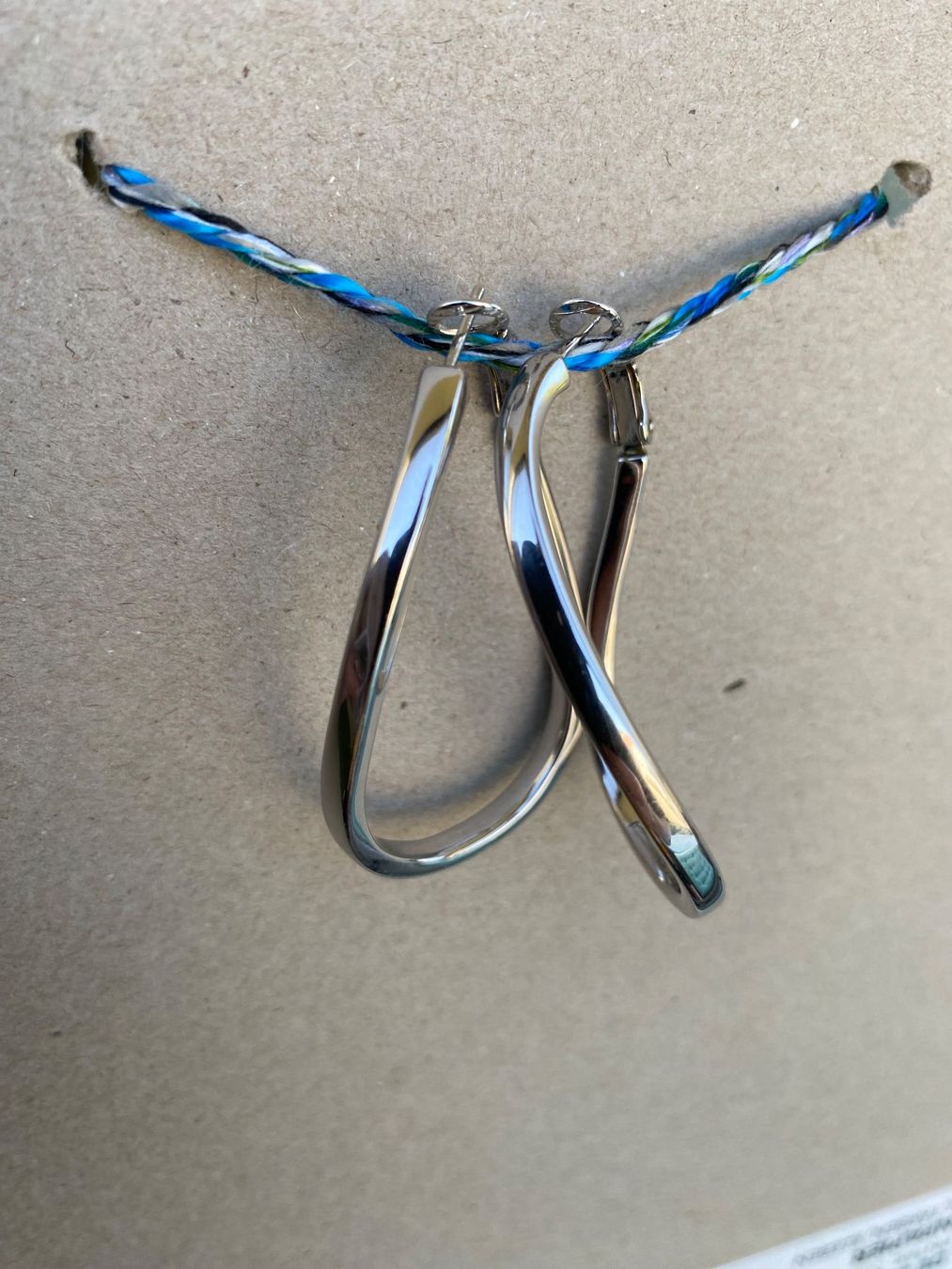 Orecchini pendenti & Orecchini a lobo: Boucles d'oreille argentée – Usato da Borex venduto da Vince24