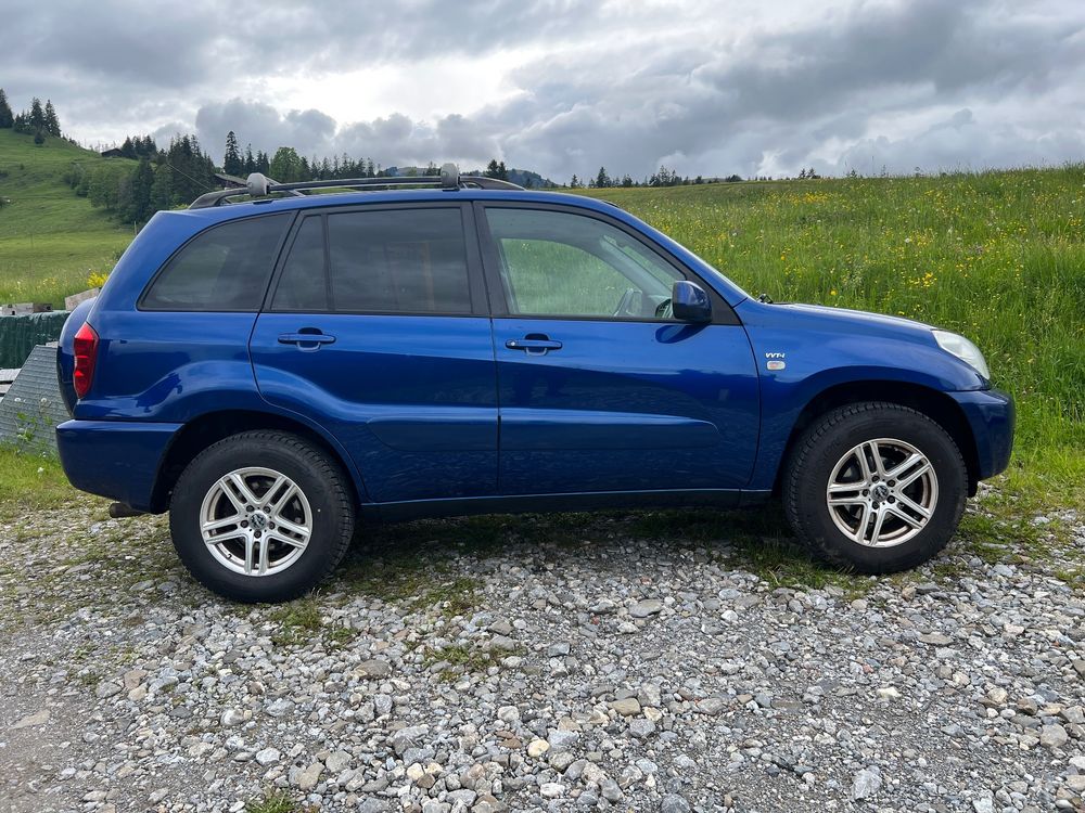 Toyota Rav4 frisch ab MFK