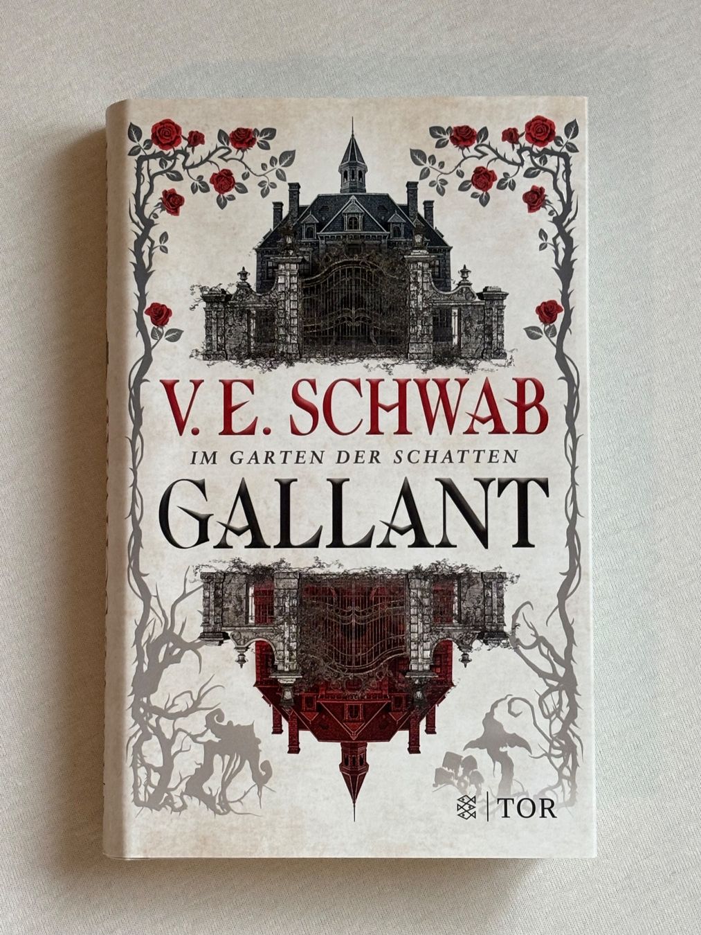 Libri: Gallant von V.E. Schwab – Usato da Stäfa venduto da lenareads