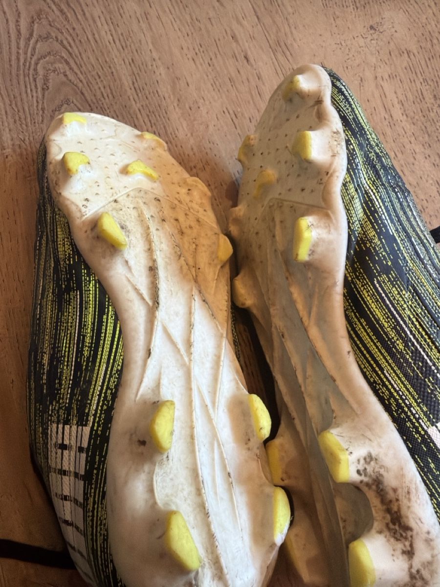 Puma Scarpe per ragazzi: Fussballschuhe Puma Grösse 35 – Usato da Walde AG venduto da Hanutta 2