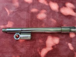 Harley V-Rod Schwingenachse 33cm, gebr.