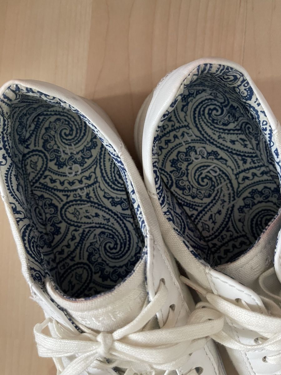 Esprit Scarpe da donna: Esprit Sneaker creme gr. 37 – Usato da Dietikon venduto da Nieselchen 3