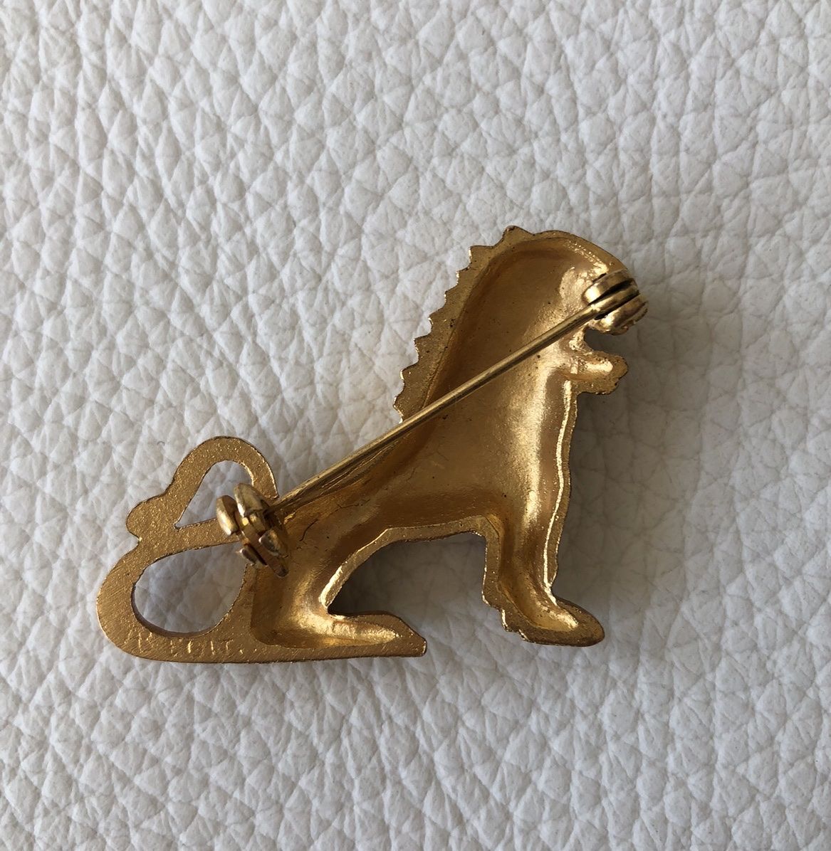 Broschen & Nadeln: ARTHUS BERTRAND broche en bronze doré – Neu (gemäss Beschreibung) aus Cointrin von sacha1981 1