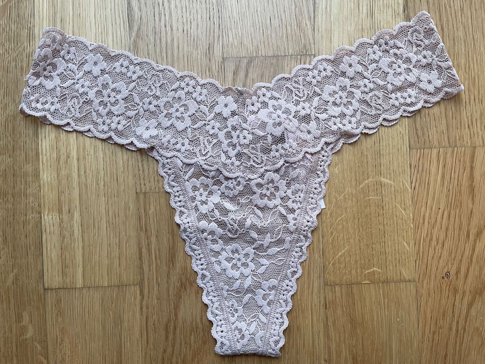 Victoria’s Secret Lace Thong S NEW (Neu und originalverpackt) in ...