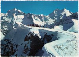 Elsighorn - Gipfel mit Skifahrer