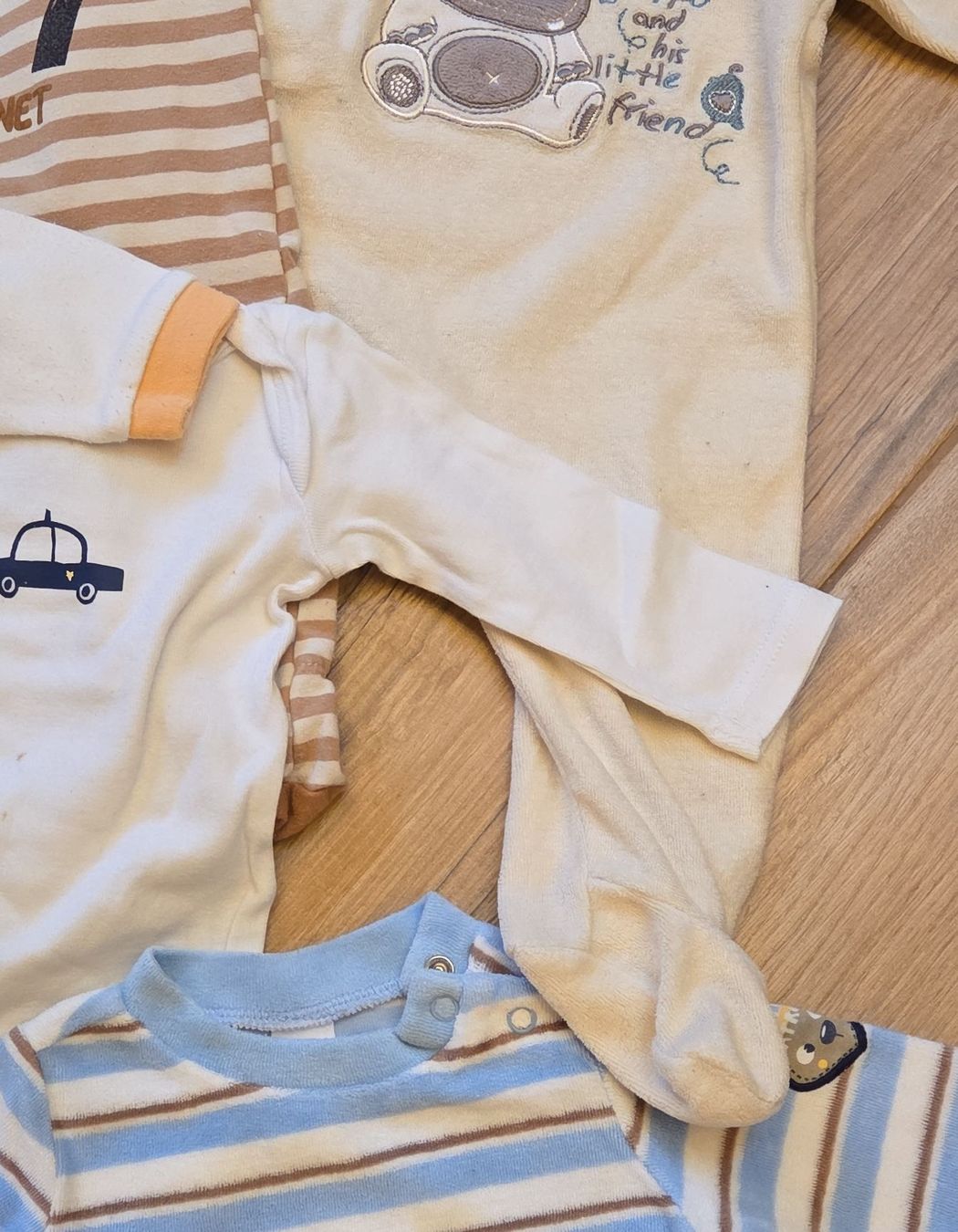 Lotti & Set di vestiti: Baby Kleider Set  – Usato da Spiez venduto da stokio 1