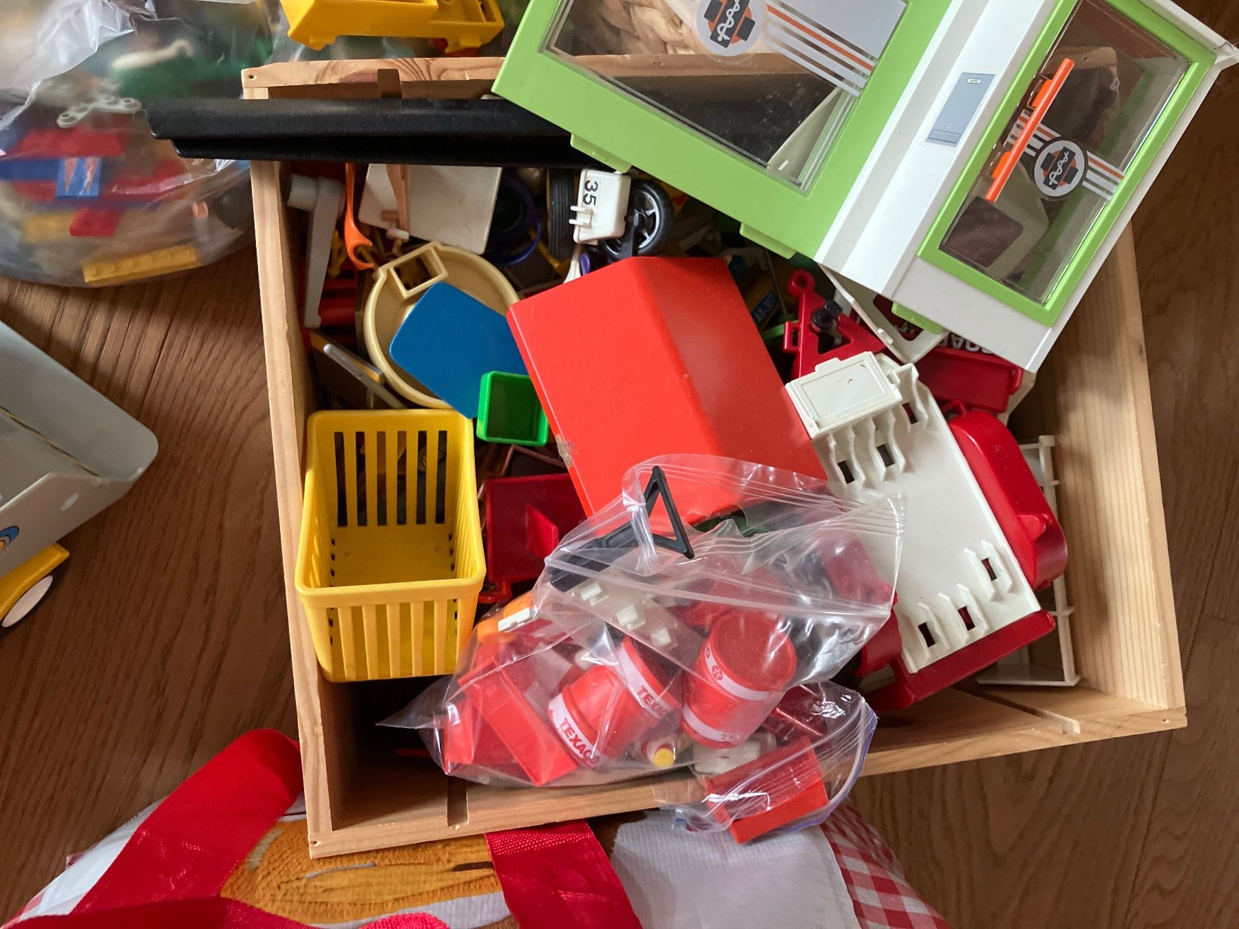 Playmobil Giocattoli: Playmobil – Usato da Unterägeri venduto da Bettsofa123 3