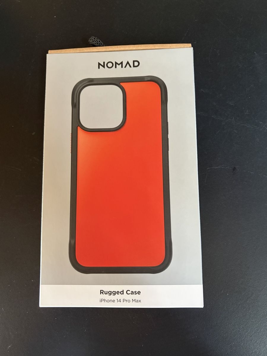 Apple Coques & Protection écran: iPhone Hülle neu  – Neuf avec emballage d'origine à Kreuzlingen par _Sophia_Beyeler_