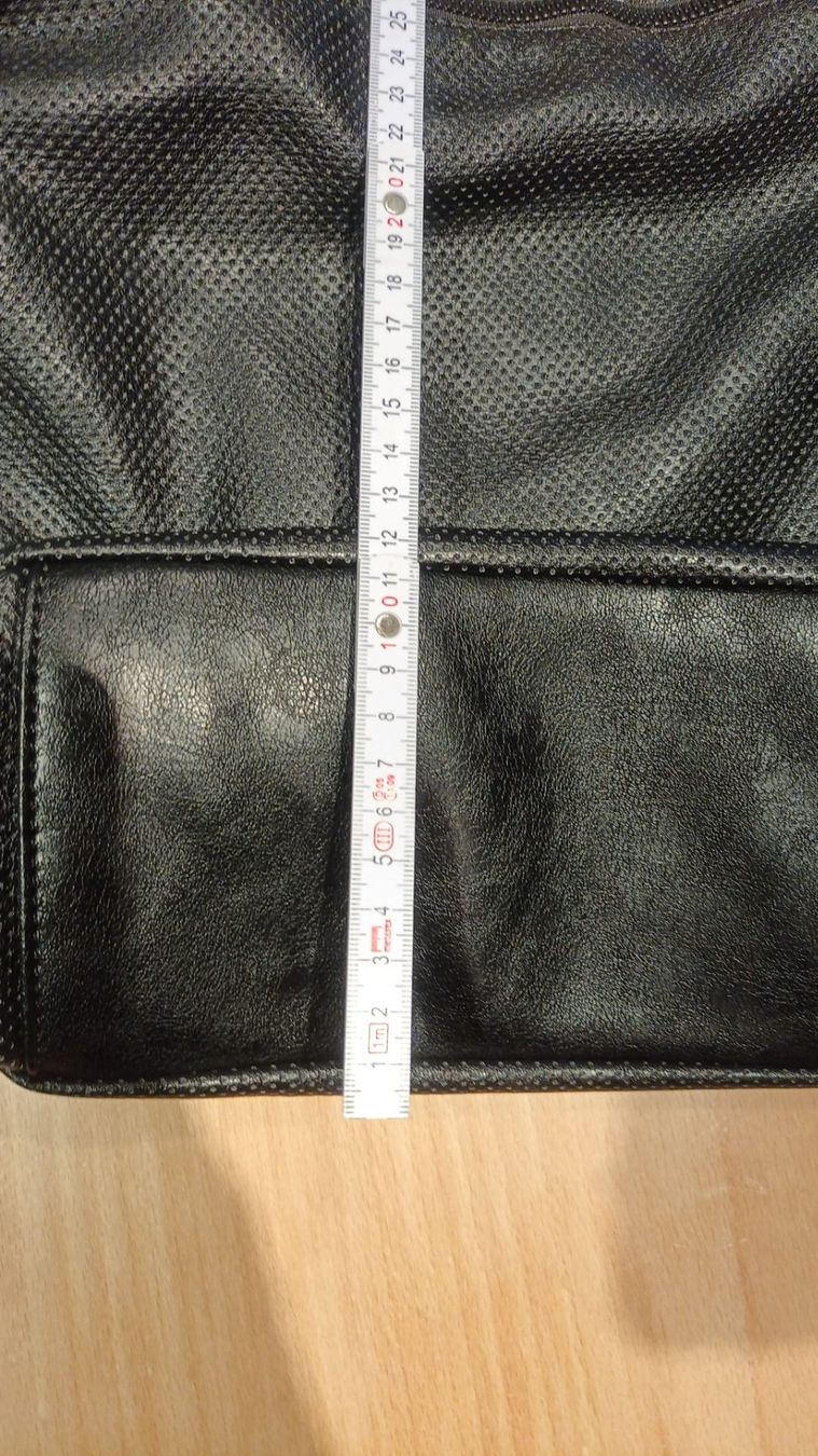Suri Frey Borse da donna: Suri Frey Handtasche schwarz – Usato da St. Gallen venduto da ali_tms5 3