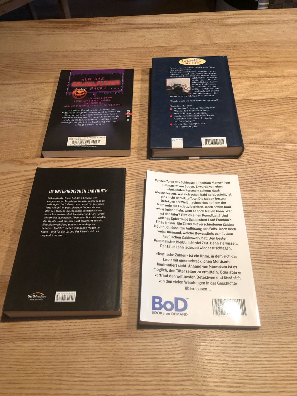 Livres: 4 Jugendbücher Grusel – D'occasion à Röschenz par Tashroal 1