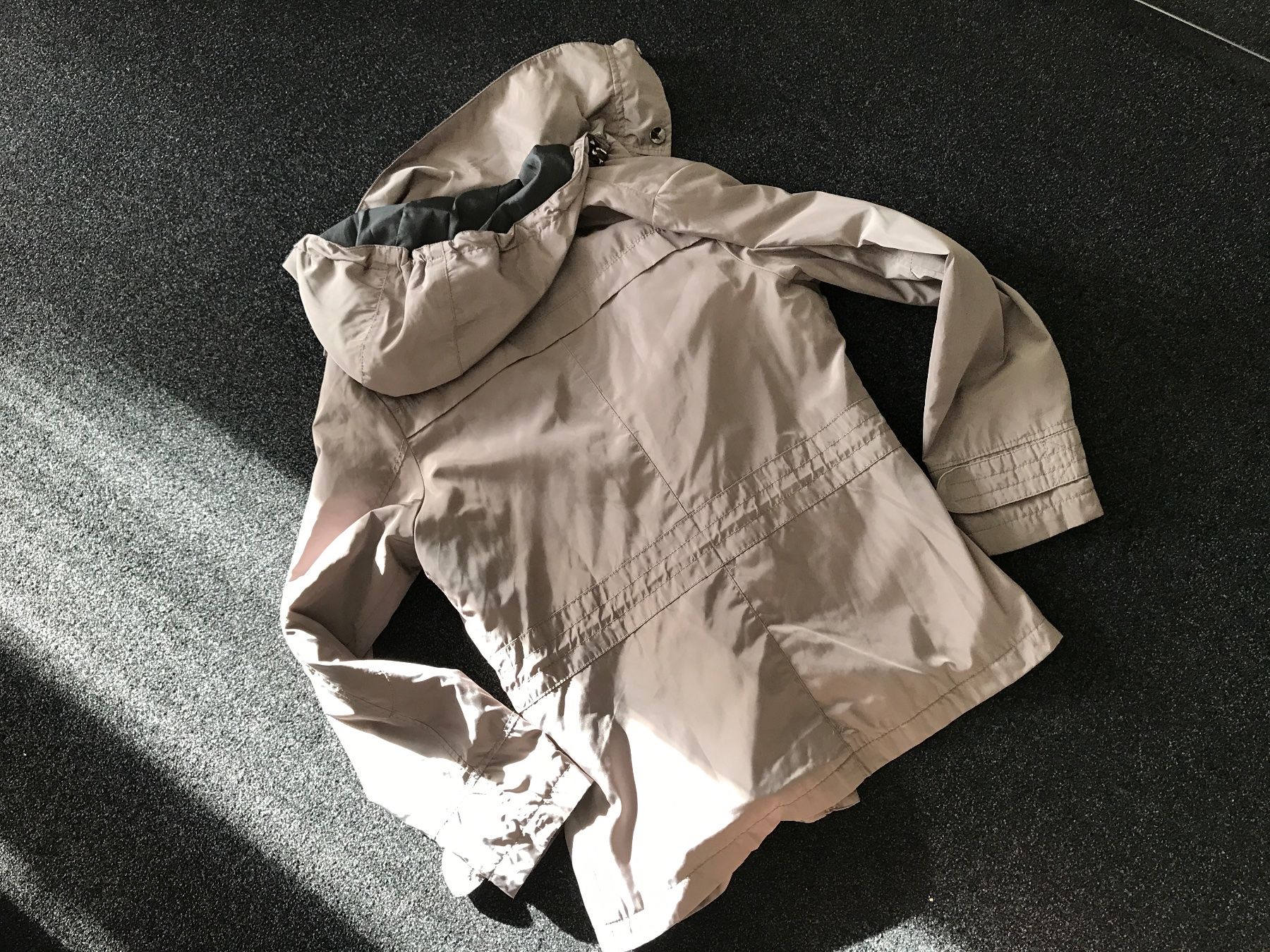 Giacche: Regenjacke Gr 36 – Usato da St. Margrethen SG venduto da kellenbh 2