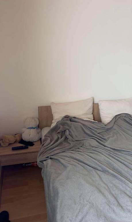 Letti: À vendre lit avec matelas – Usato da Muraz (Sierre) venduto da lai_xbs7 2