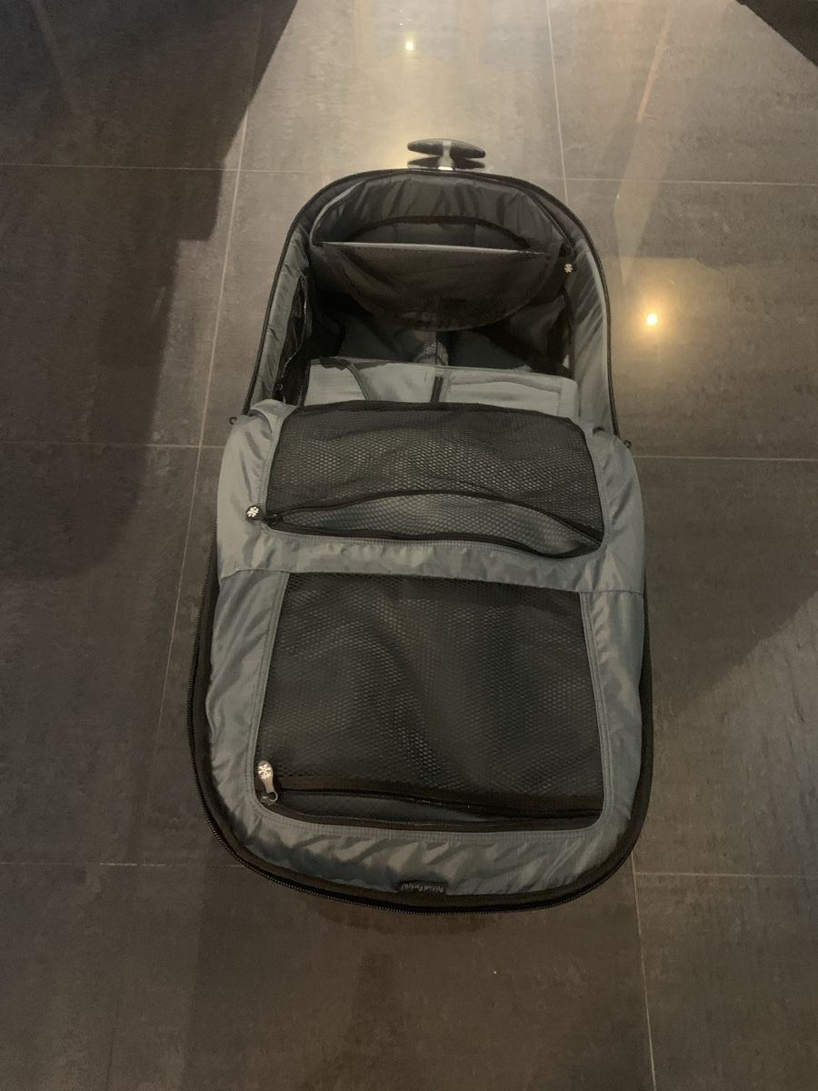 Crumpler Reisekoffer: Crumpler Reisekoffer  – Gebraucht aus Bergdietikon von zor_856j 9
