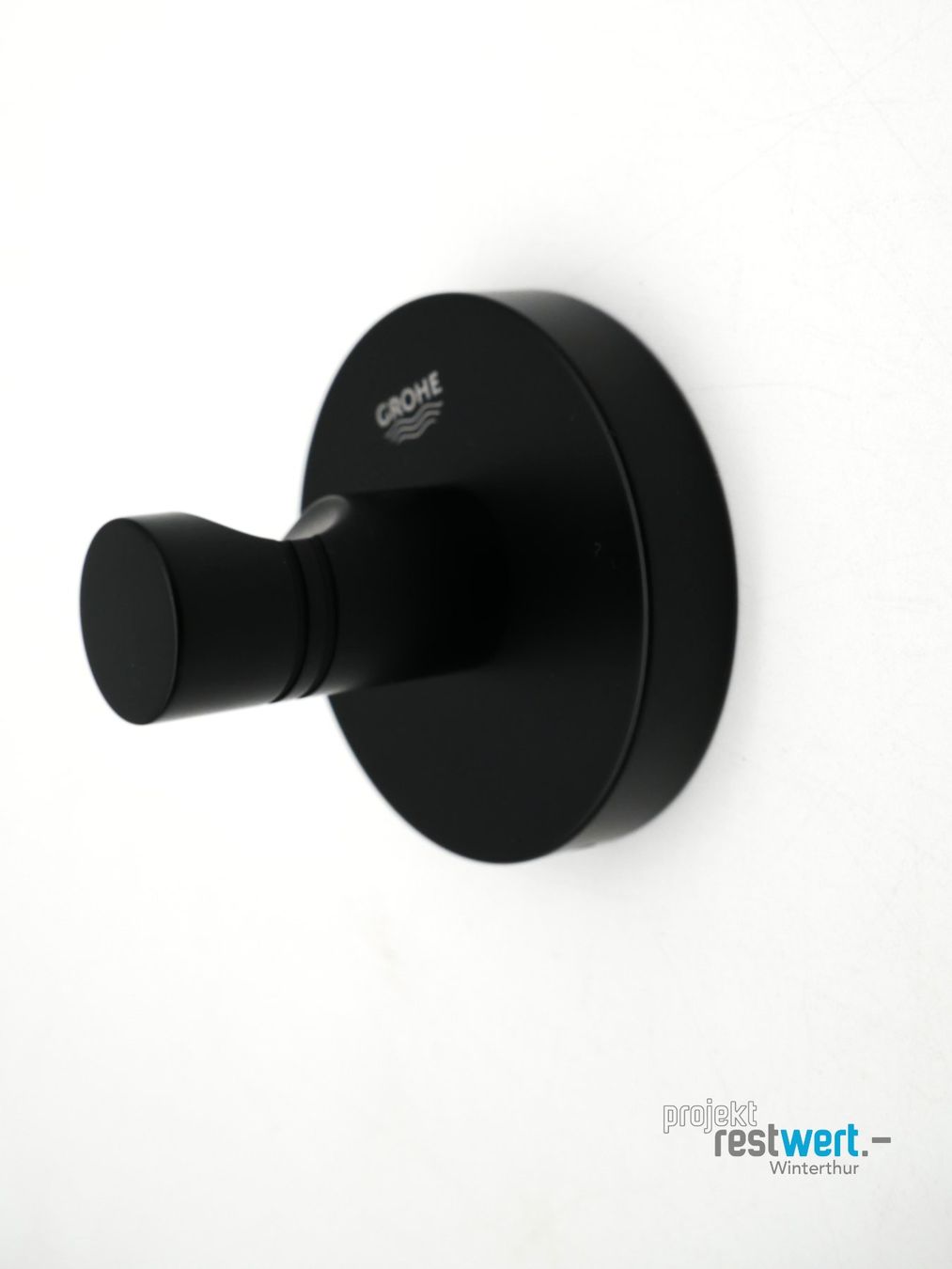Grohe Portasciugamani: GROHE Bademantelhaken, schwarz – Nuovo (secondo la descrizione) da Winterthur venduto da Restwert_Winterthur 2