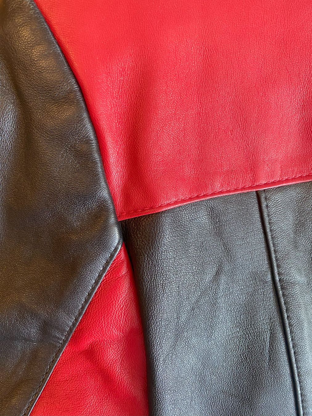 Giacche: Retro Schwarz Rote Lederjacke Grösse M – Usato da Adligenswil venduto da loritzel 5
