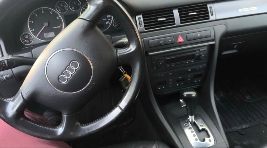 Audi Automobili: Audi A6 Avant Quattro 3.0 V6  – Difettoso da Reichenburg venduto da slavenm 1
