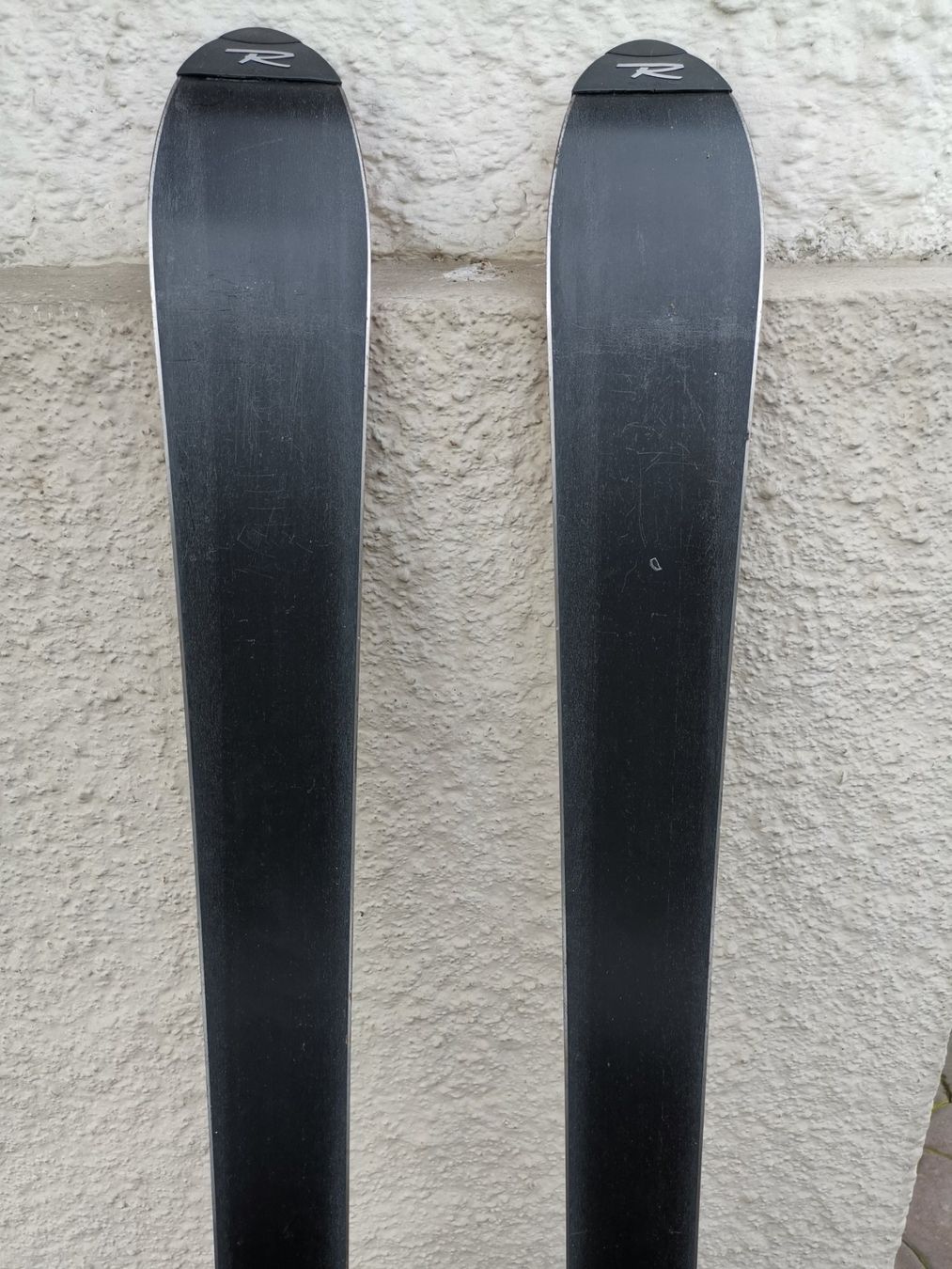 Rossignol Skis: Ski Rossignol rot-weiss – Gebraucht aus Kriens von Murbi19 7