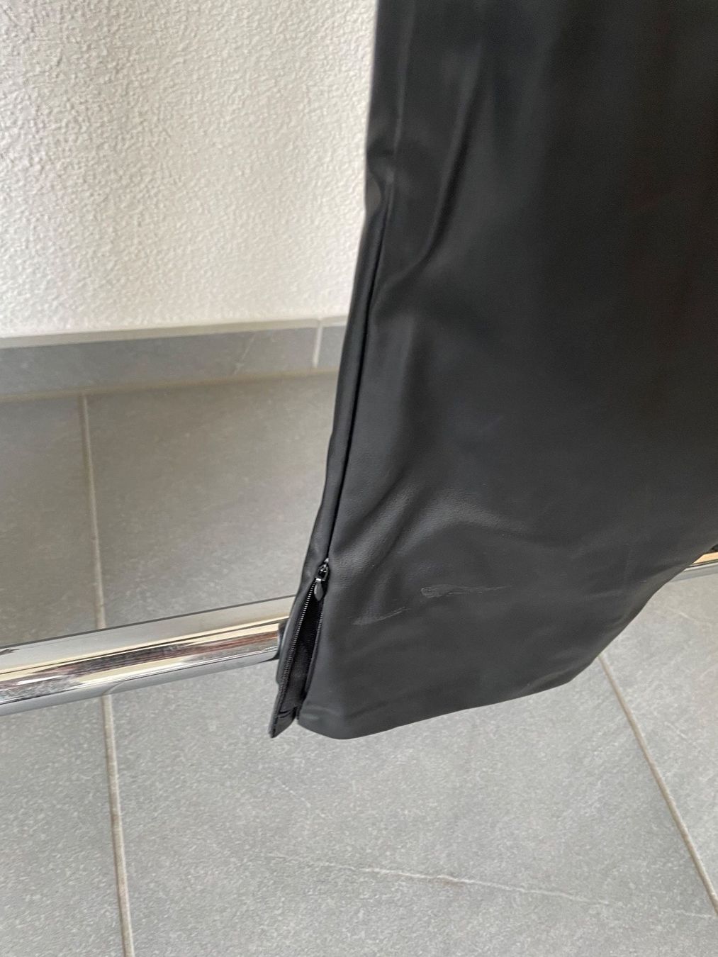 Zara Pantaloni: Zara Lederhosen – Usato da Dielsdorf venduto da Anthony111 3