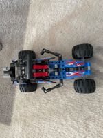 Lego - Auto zusammengebaut