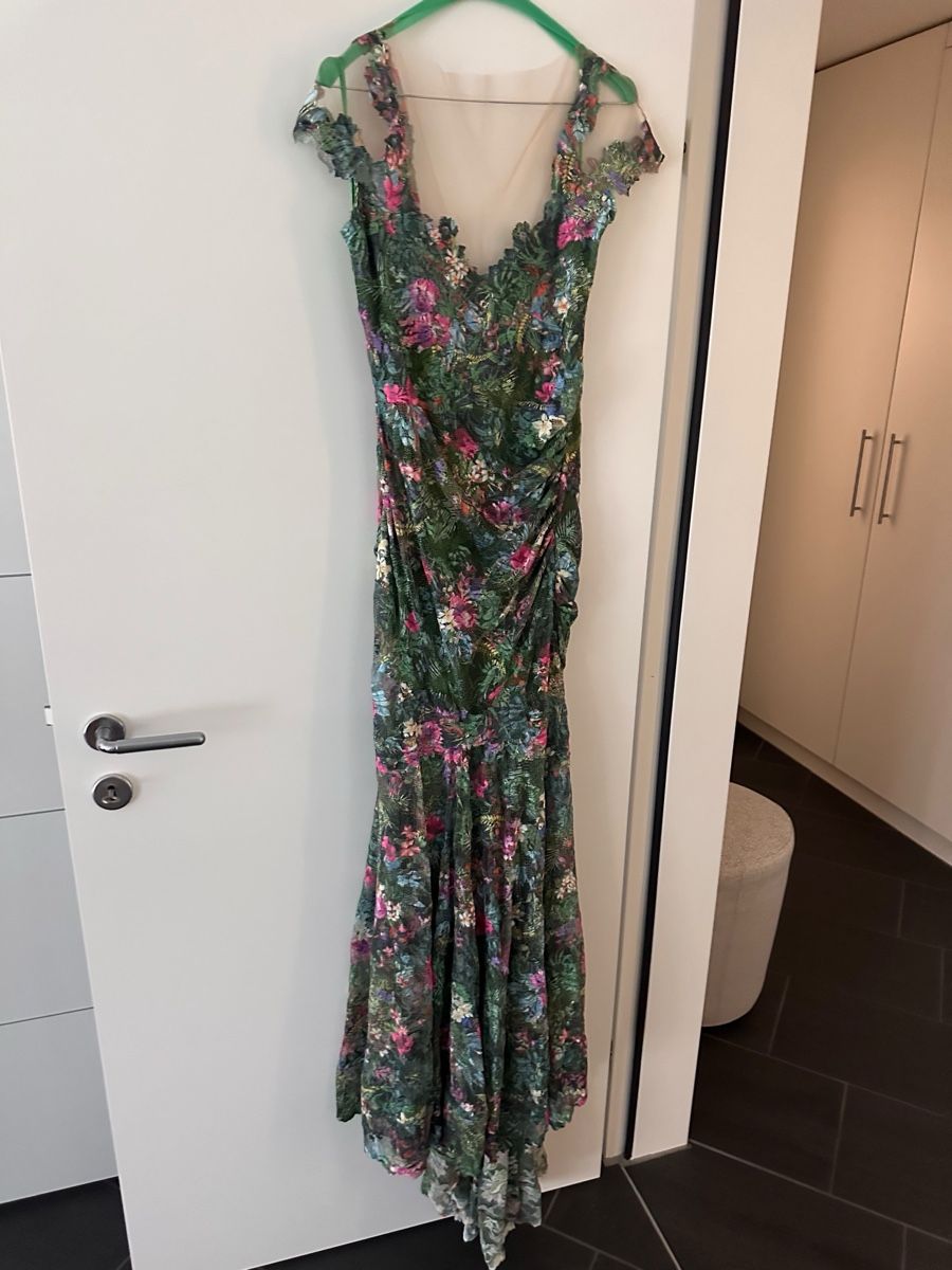 Robes: Damen Spitzen Kleid Grösse S – D'occasion à Altendorf par Ro 1
