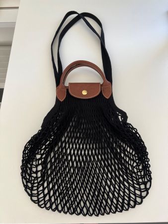 Longchamp Netzttasche mit Seidentuch