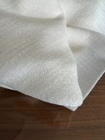 Edler Stoff in Creme-Weiss, Restposten, neuwertig