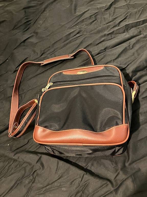 Borse: Samsonite  Umhängetasche dunkelblau mit Lederdetails – Usato da Kriens venduto da Gartenfee03