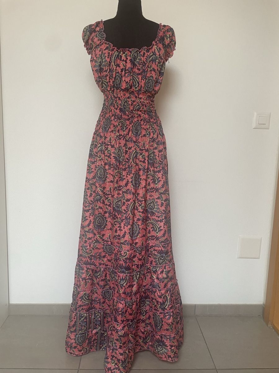 Kleider: Sehr langes Maxi Stufenkleid aus Kunstseide – Neu (gemäss Beschreibung) aus Sigriswil von ck56 1