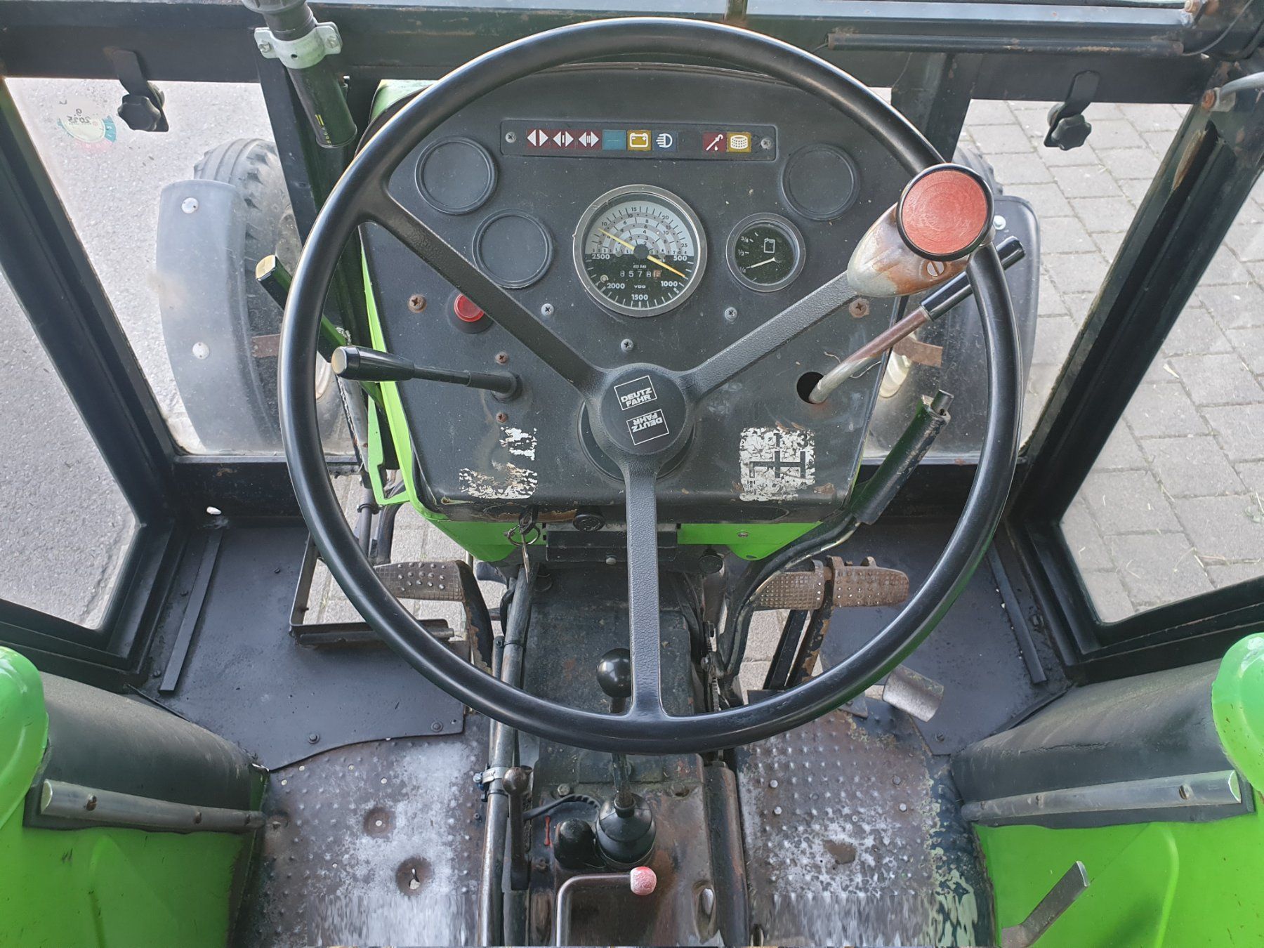 Deutz Traktoren: Traktor Deutz Anhänger Bagger Auto Stapler Front Hoflader – Gebraucht aus St. Gallen von mer_jnb8 2