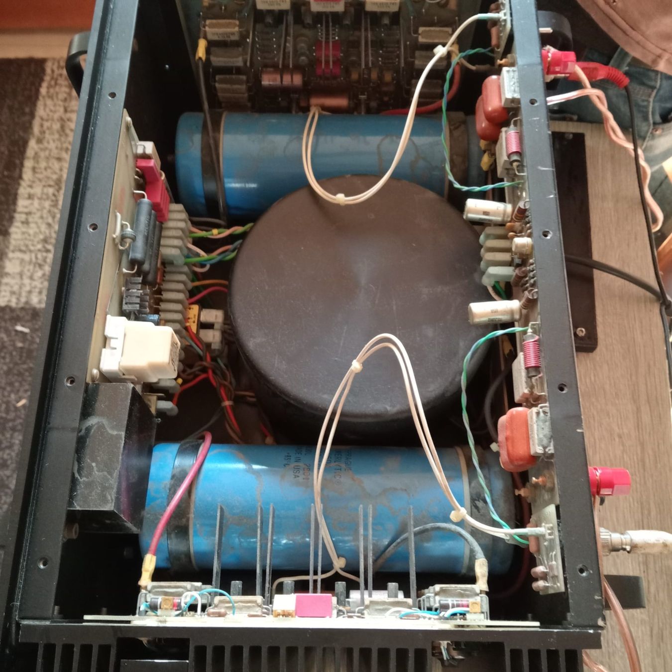 Mark Levinson Amplificatori: Mark Levinson ML9 Power Amplifier - Exceptional Conditions – Usato da St-Cergue venduto da per_6cx5 1