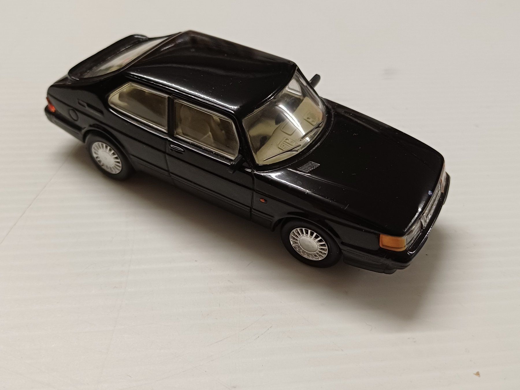 Saab Modellini d'auto: Del Prado - Saab 900S – Usato da Bichwil venduto da Viggen37