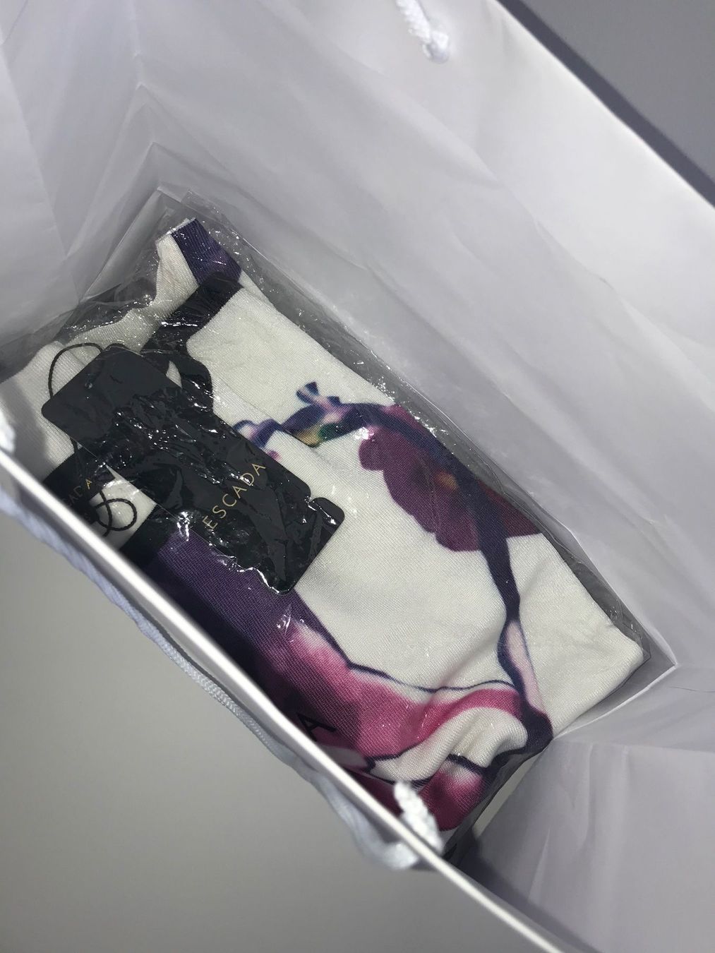 Escada Maglioni & Felpe: Escada Pulli Gr.34 – Nuovo e nell'imballaggio originale da Stäfa venduto da Exclusive0 6