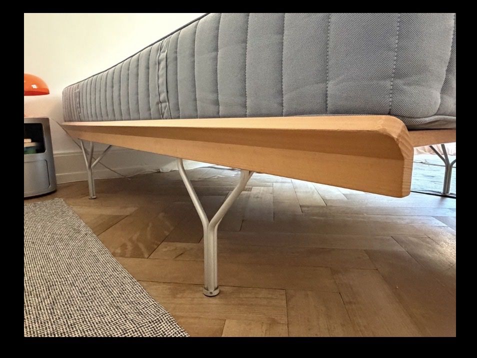Lits: THUT BETT 140x 200  CH DESIGN – D'occasion à Gockhausen par Yvee 3