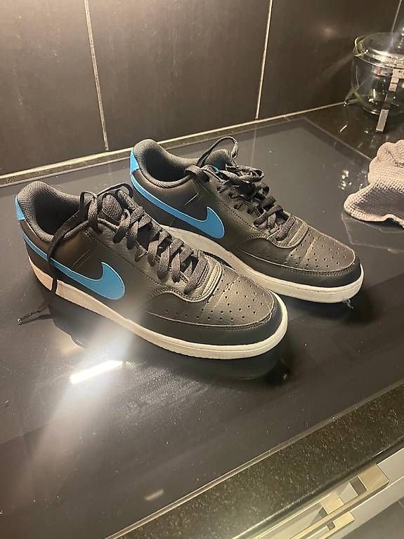 Herrenschuhe: Sneaker / Turnschuhe Nike schwarz – Gebraucht aus Rütihof von sus_6r5m