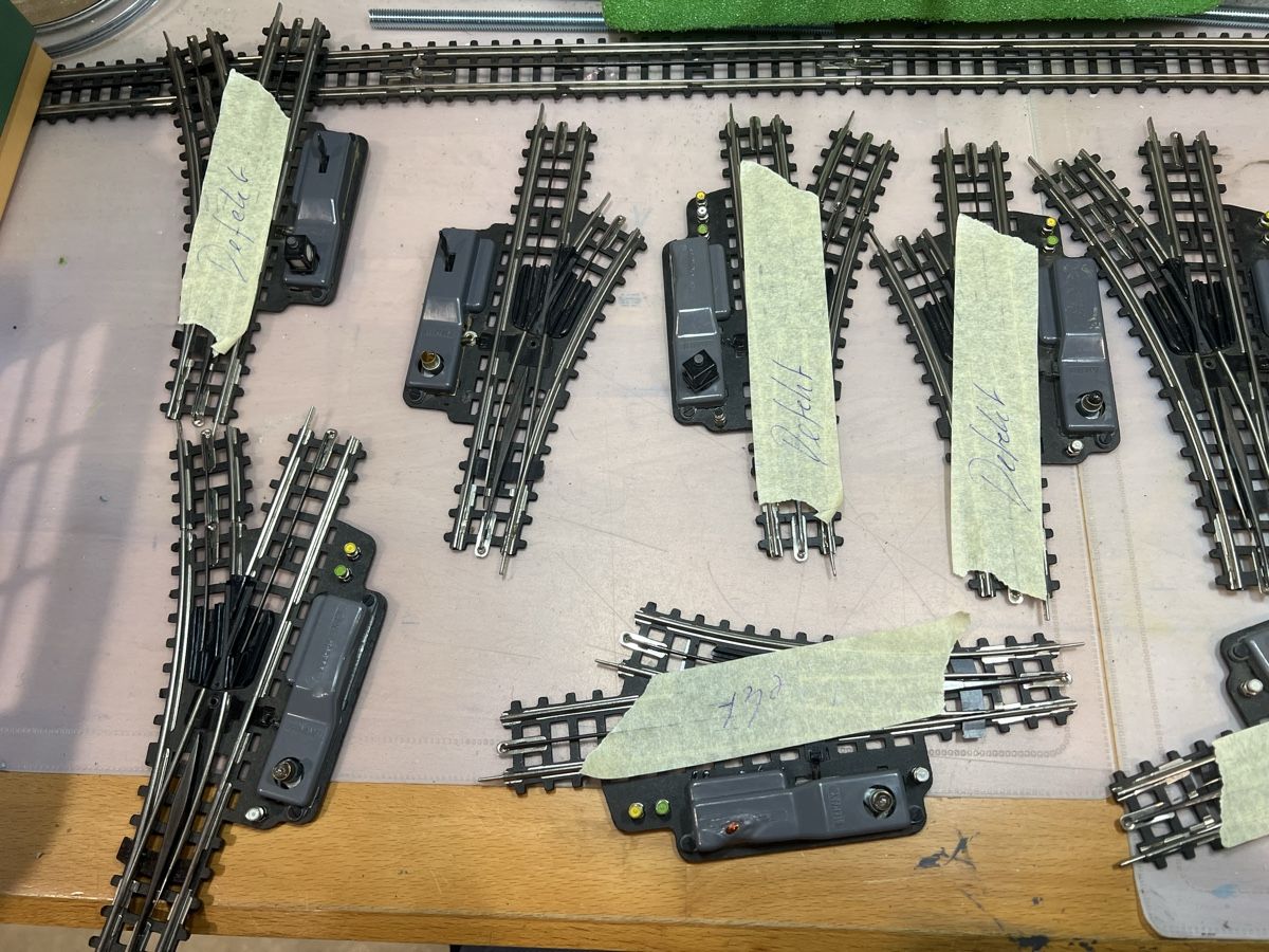 Trix Modellini di ferrovie: Trix Gleise – Usato da Dübendorf venduto da Troggy 1