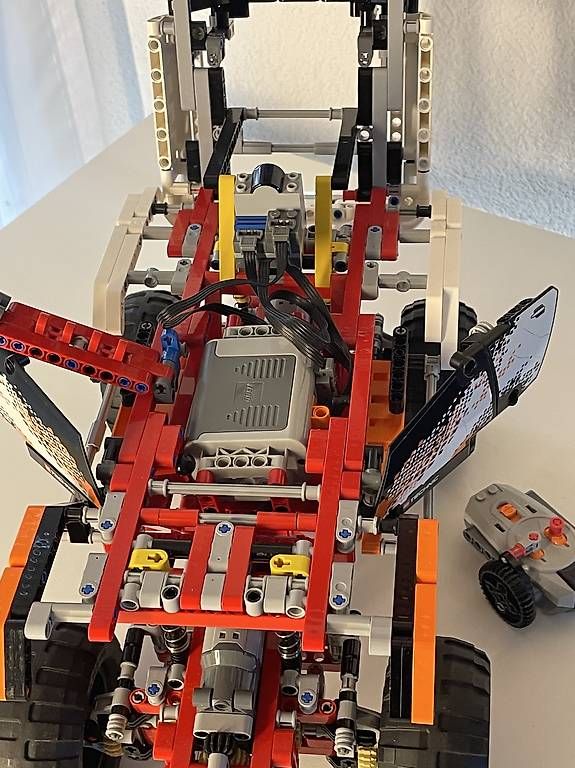 Technics Baukästen: 2 Lego Technik 9398 Offroader – Gebraucht aus Siselen BE von lis_gl27 4