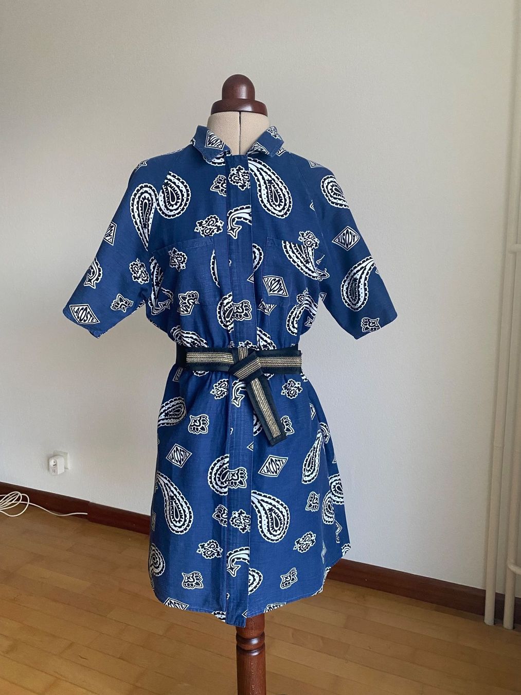 Lacoste Vestiti: Robe Lacoste taille S – Usato da Basel venduto da Maria-Alexa