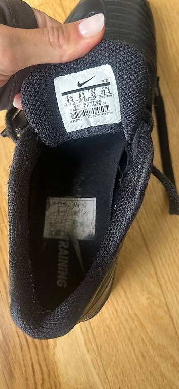 Nike Scarpe da uomo: Powerlifting/weightlifting Shoes – Usato da Zürich venduto da pil_9sh9 3