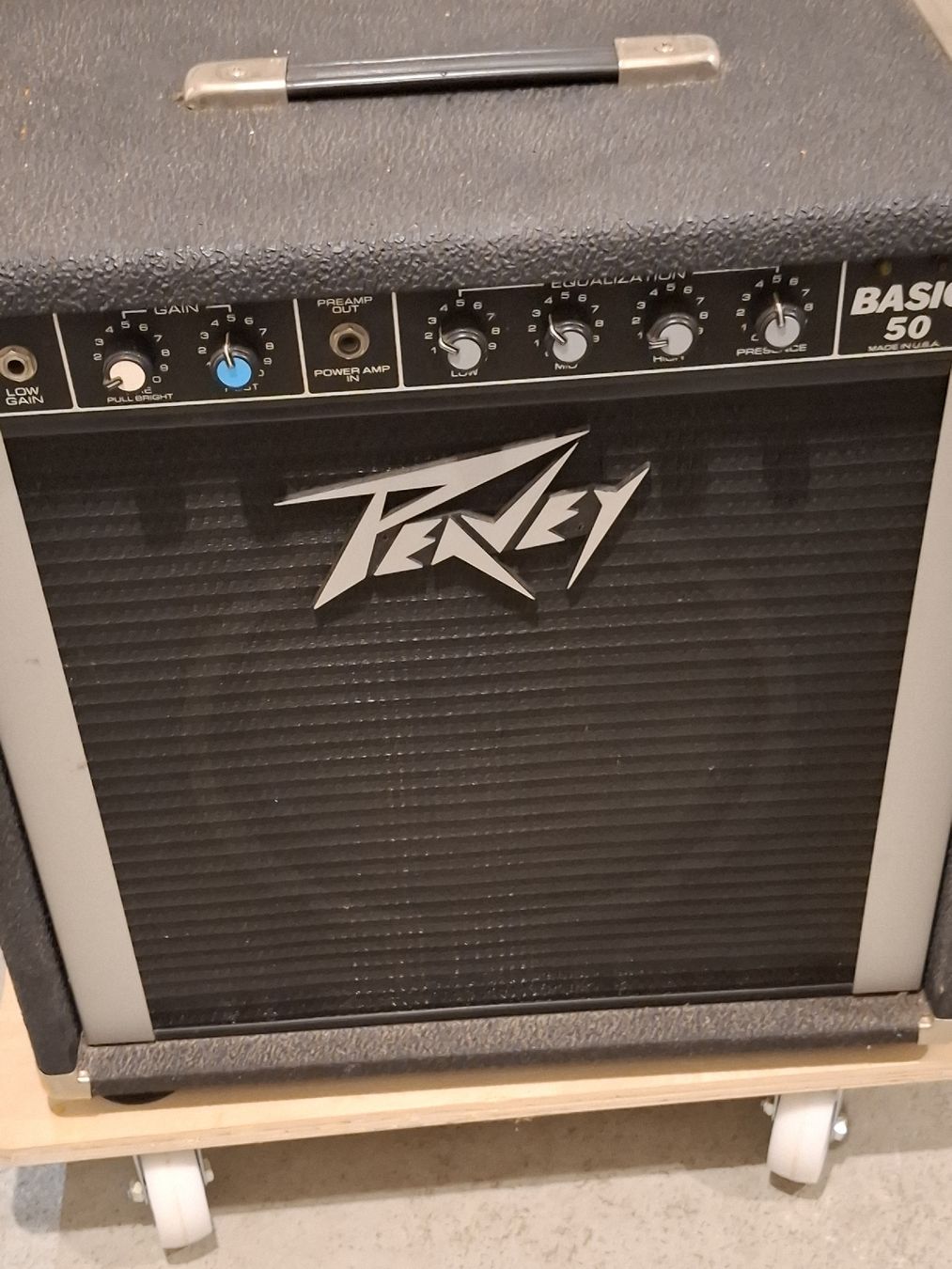 Peavey Verstärker: peavey Gitarrenverstärker – Gebraucht aus Hornussen von sagana2 1