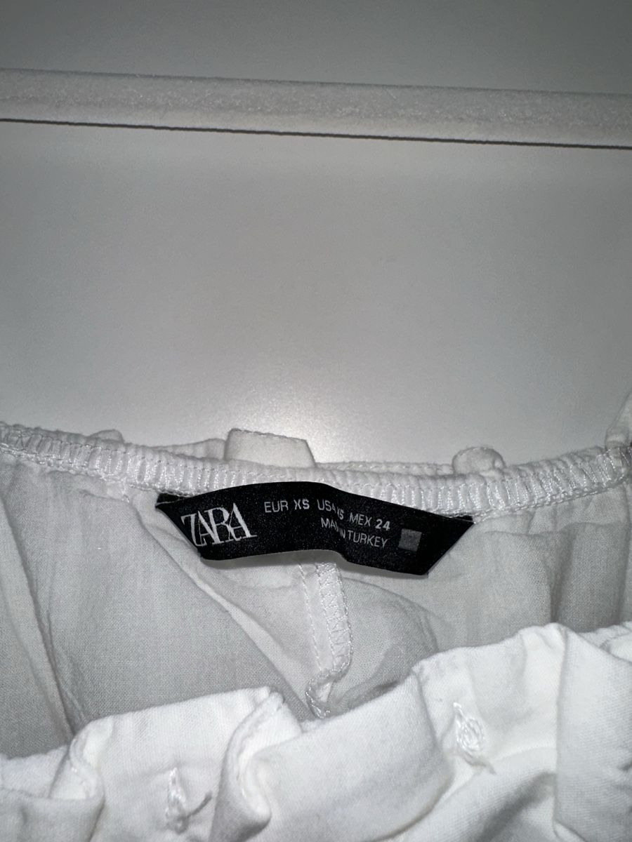 Zara Tops: ZARA Top weiss – Gebraucht aus Pratteln von sia_uk27 1