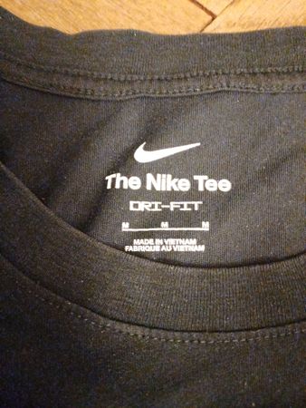 Nike Dri-FIT The Nike Tee - Herren Shirt - Grösse M