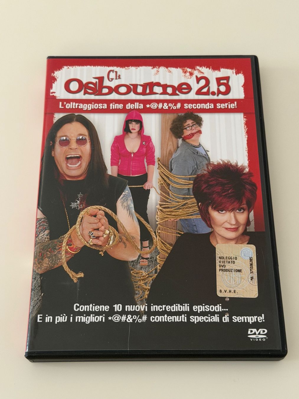 Tutti i DVDs: Die Osbournes 2.5 DVD-Set – Nuovo (secondo la descrizione) da Altstätten SG venduto da sheamus